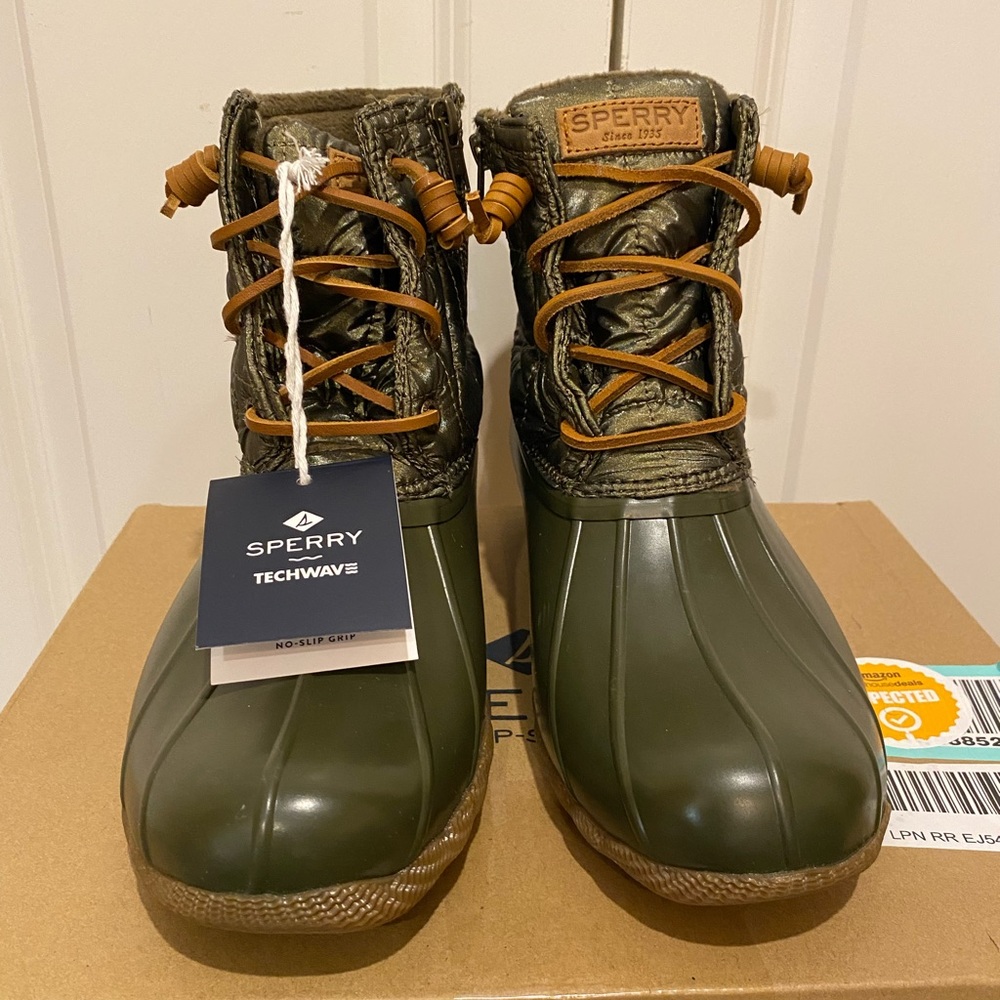 Sperry duck boots